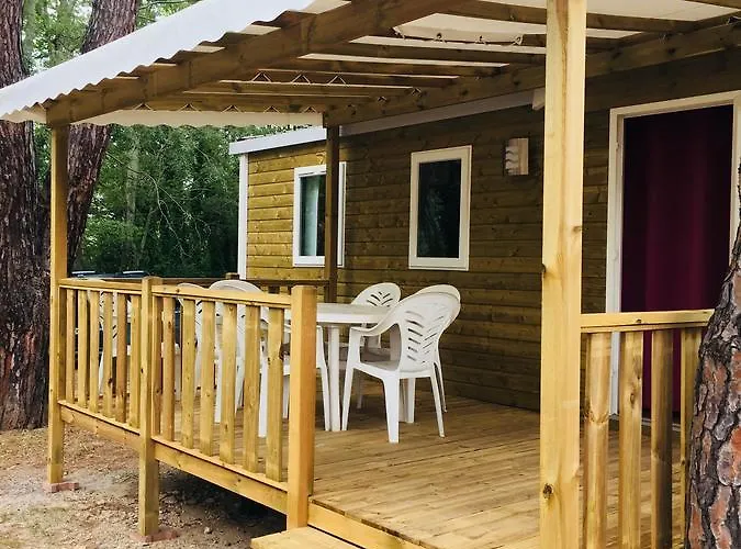 אתר קמפינג Camping Maureillas